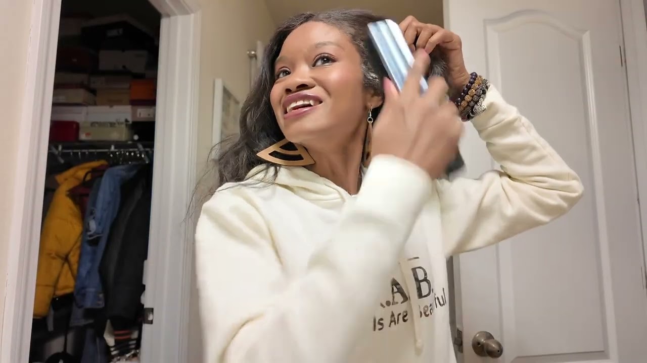 Figuring Out My Hair For Today & Nicki Minaj Antics