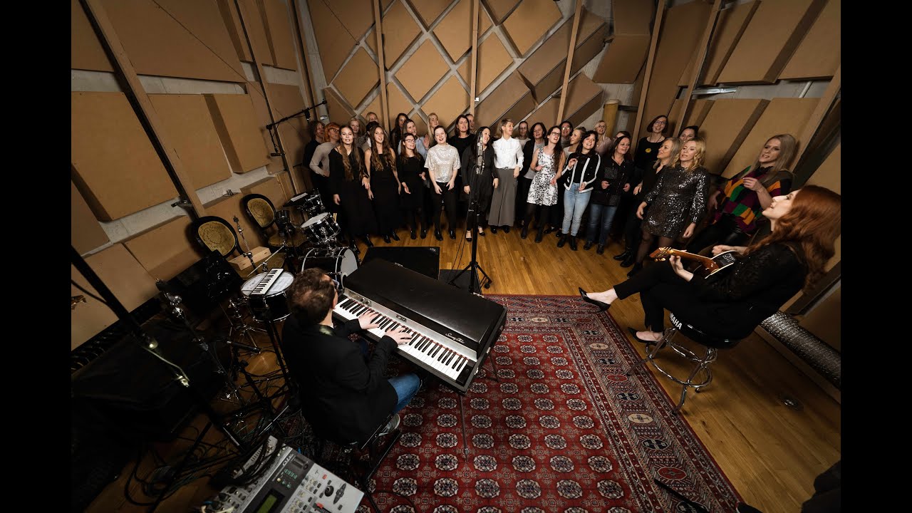 Eva Boto in Poptastic - Kjer najbolj gori (acoustic version)