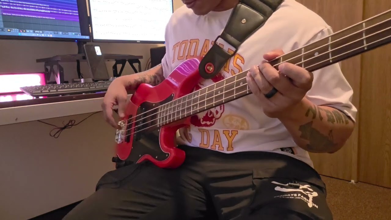 Black Pumas-Colors (Bass Cover)