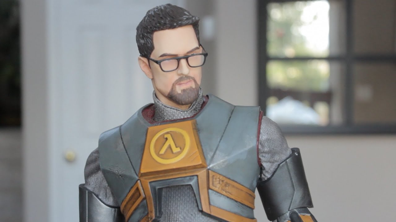 Half Life 2 Gordon Freeman Exclusive Statue Unboxing from Gaming Heads