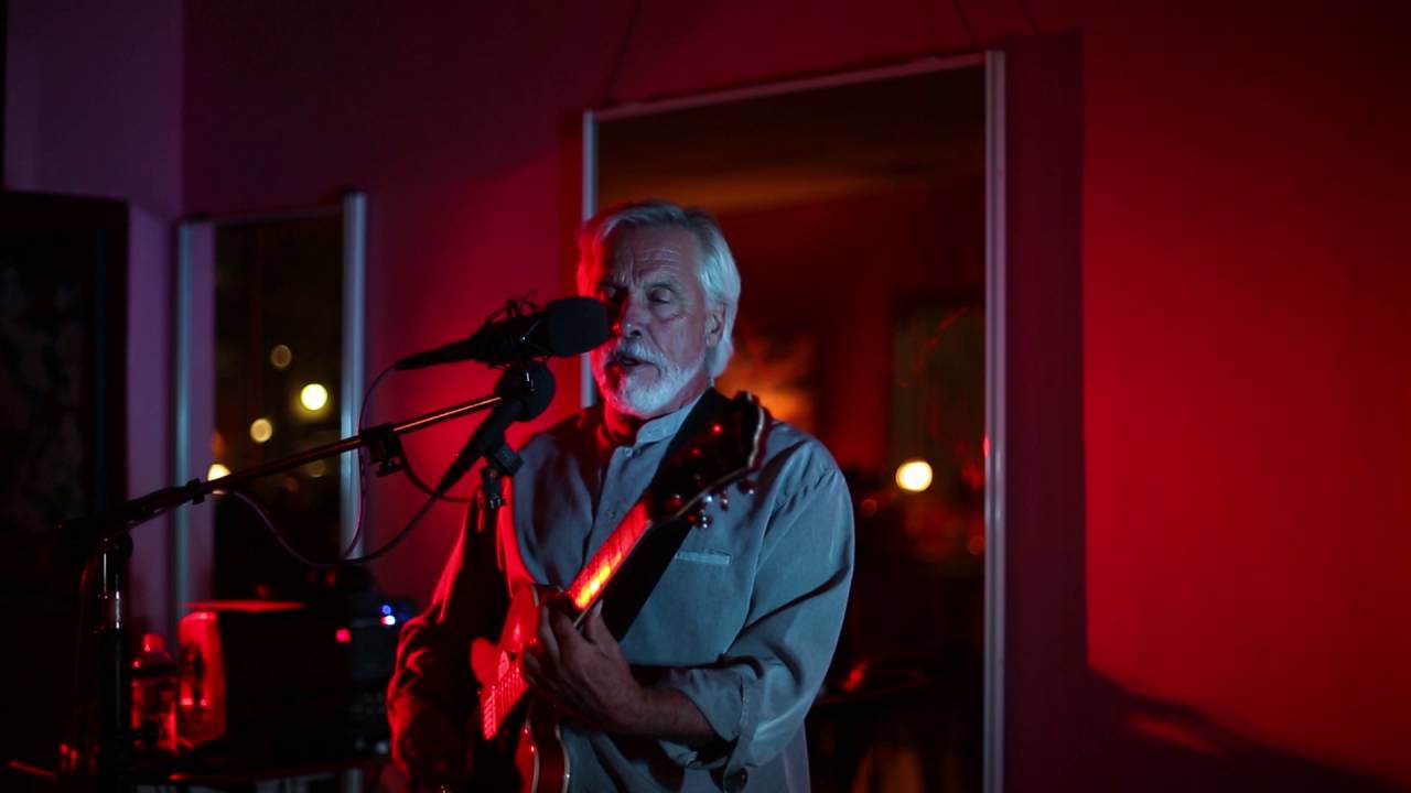 Dave Bixby, live @ Cafe on A, Oxnard CA. 2016