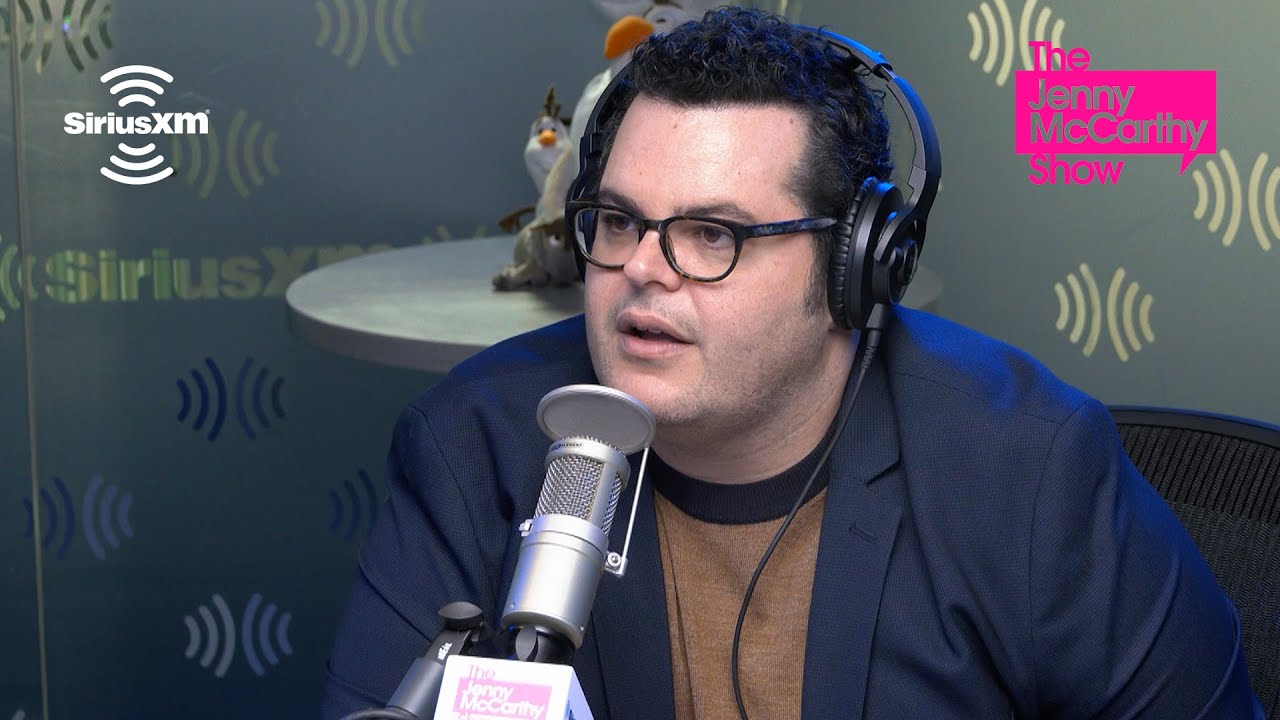 Josh Gad almost quit acting