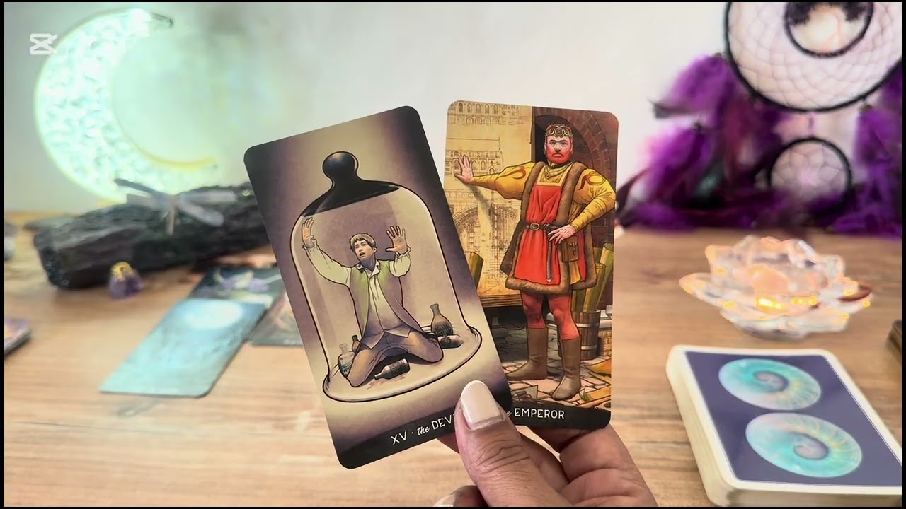 DE QUIÉN DEBO PROTEGERME? #tarot #tarotgratis #empoderamiento #parati 