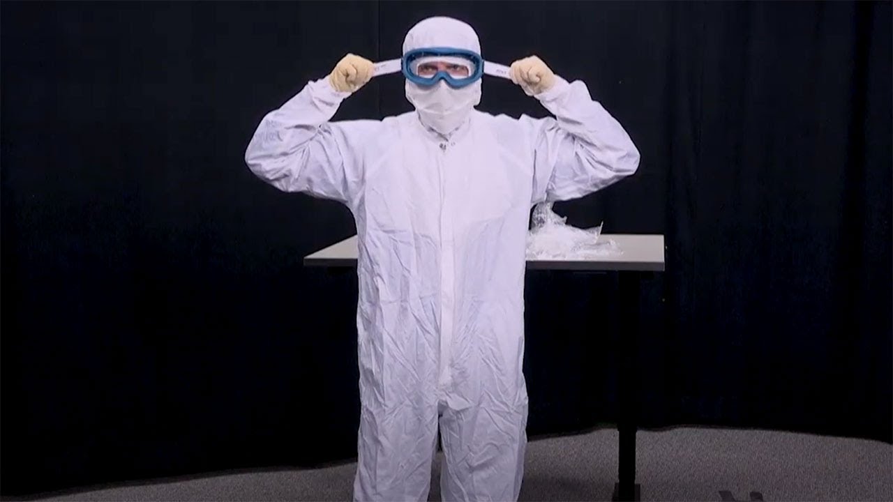 Baxter Biopharma Solutions STEM Education Series - Aseptic Technique and Gowning