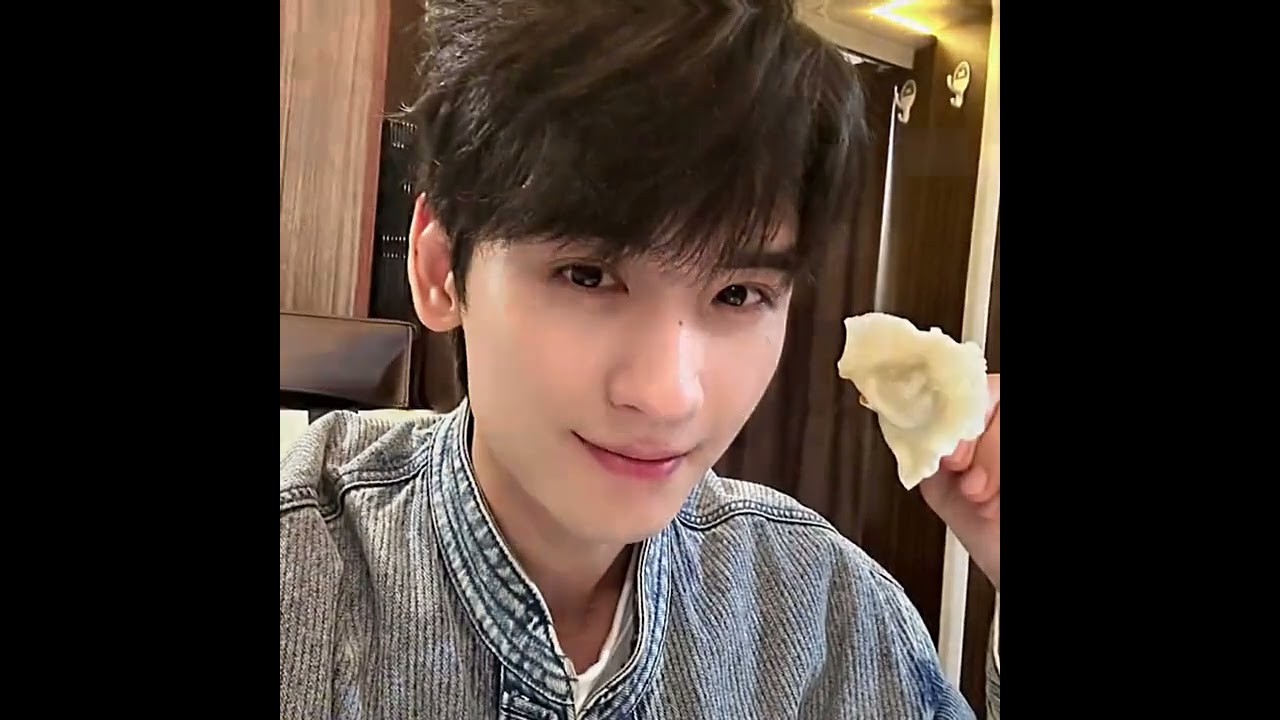 anh bé ngày ngày càng đẹp #黄俊捷