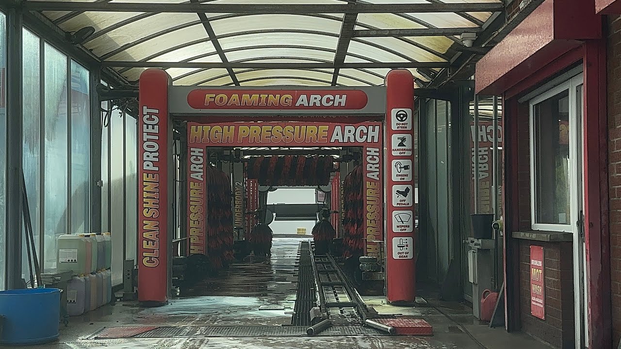 Istobal TC Tunnel Wash at Whitehouse Complex in Buncrana Road, Londonderry/Derry