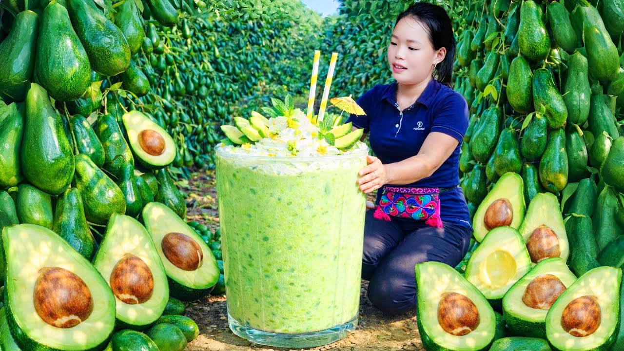 Harvest bamboo shoots and avocados, make giant avocado smoothies to sell at the market