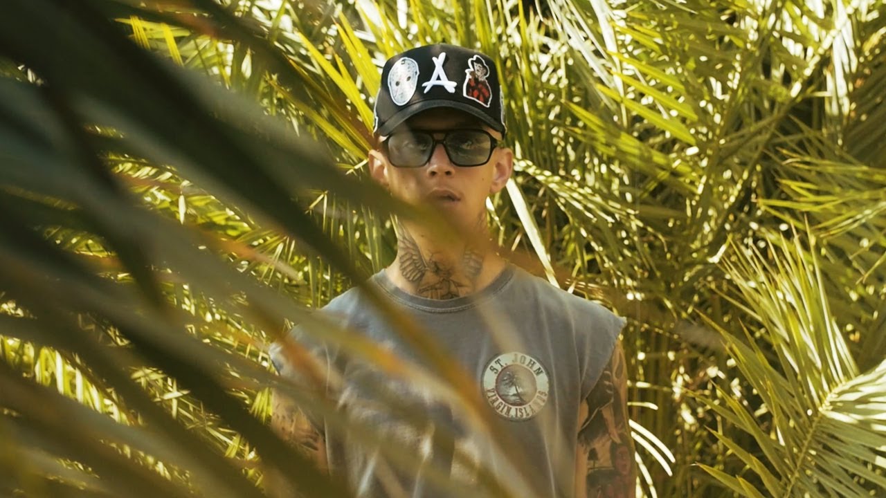 Angel Hill - Flight to Florida (Official Music Video)