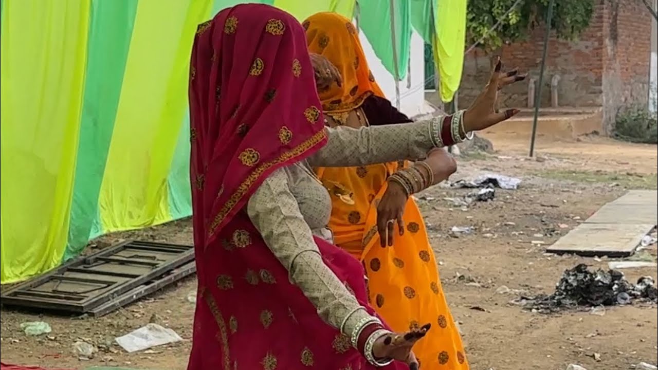 #newmeenageet #newsongstatus #trendingvideo #reels #hitdance #meena dance #youtubevideo