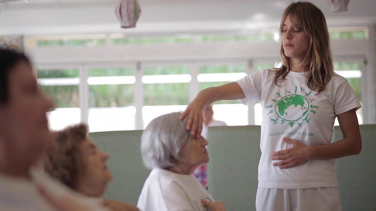 Yoga Sin Fronteras para la tercera edad
