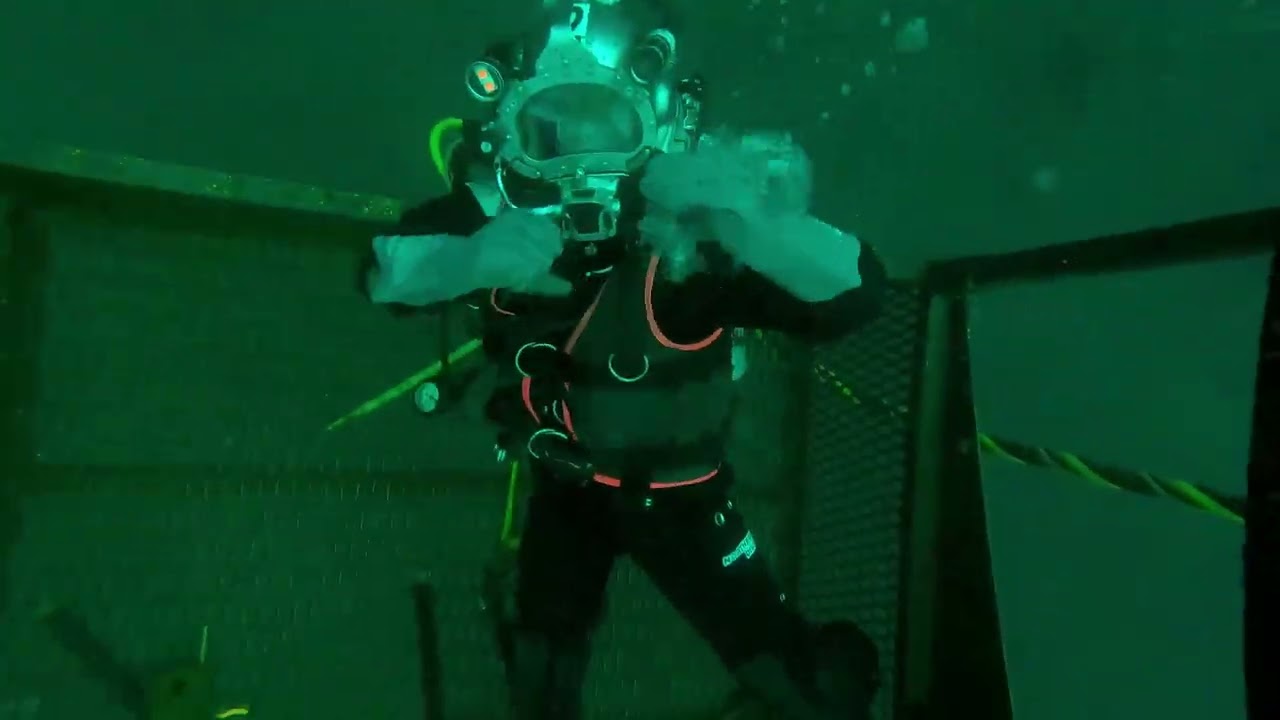 Commercial Diver Working 150 Feet U/W in Georgian Bay