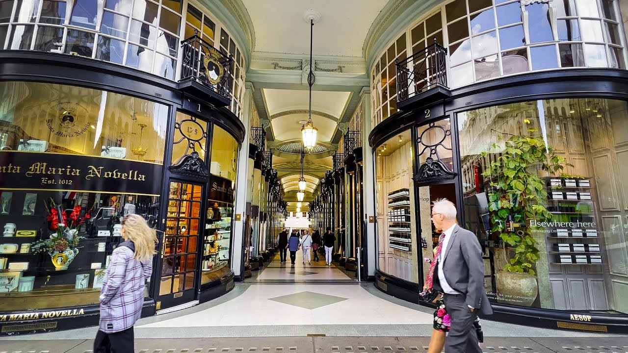 London Gentleman's walk Lower Regent St Jermyn St Princes arcade Piccadily arcade to Green Park