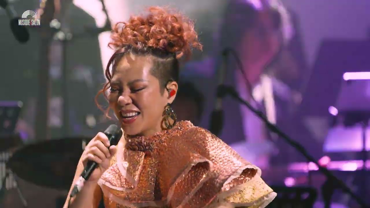 Hà Trần - Ối A & Ra Ngõ Tụng Kinh (Live at Musique de Salon 15)