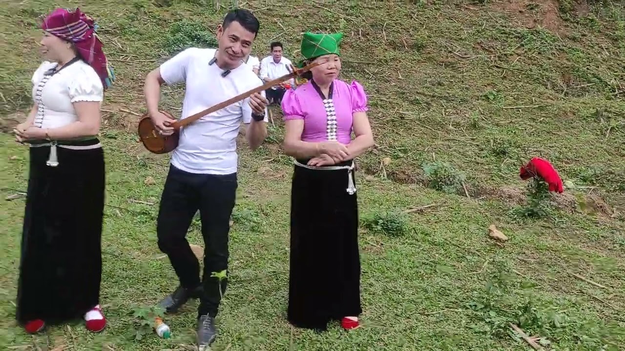 Em gái Ngọc Chiến lò Kim Tú Lệ