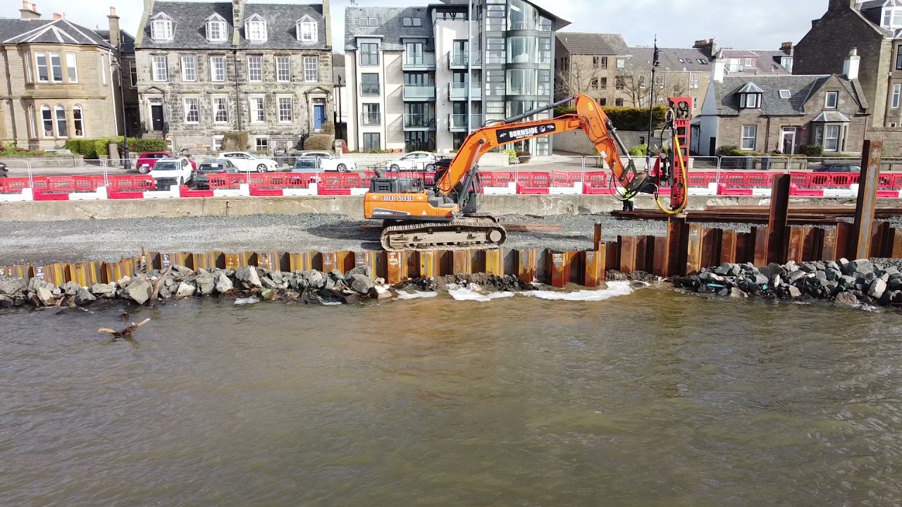 Sheet Piles being impacted