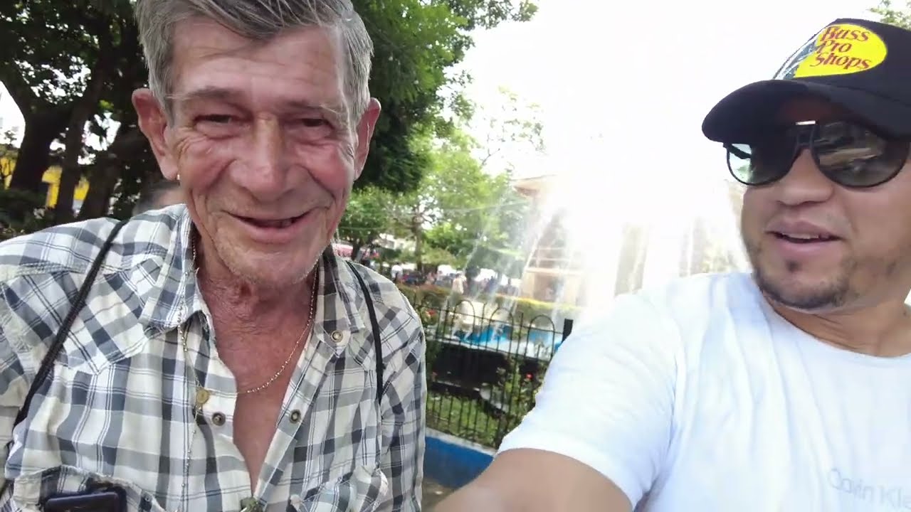 Conocí mi padre GRINGO en El Salvador 🇸🇻| NOE PLEITEZ VLOGS