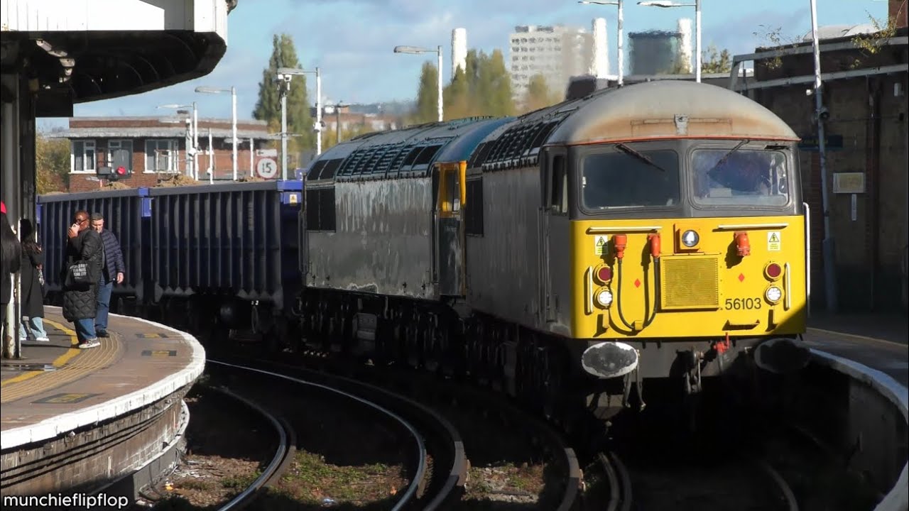DCR Class 56s SCREAM through London, 34028 Eddystone light, 50007 and more
