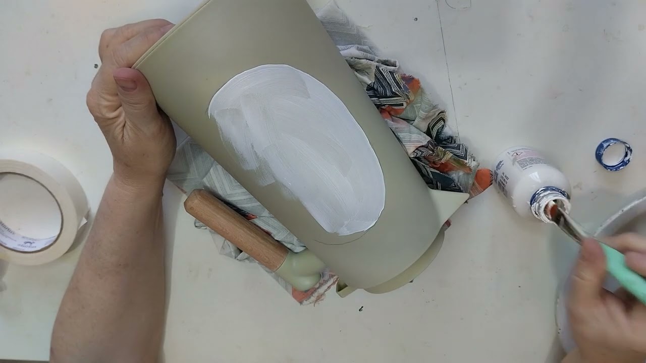 Garrafa Térmica pintada em Bauer