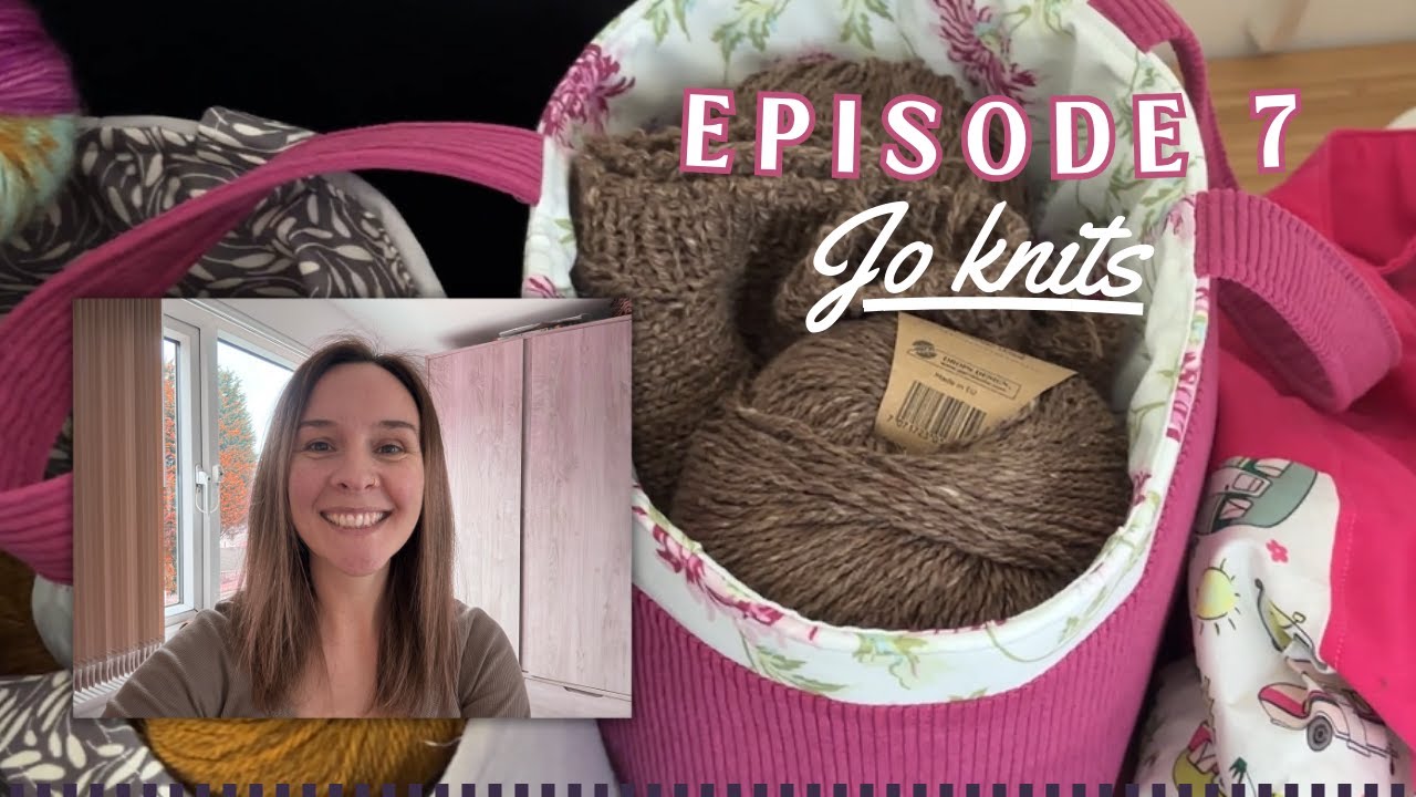 Episode 7 - More cast ons, wips, matcha jumper, xmas socks and chain heart sweater