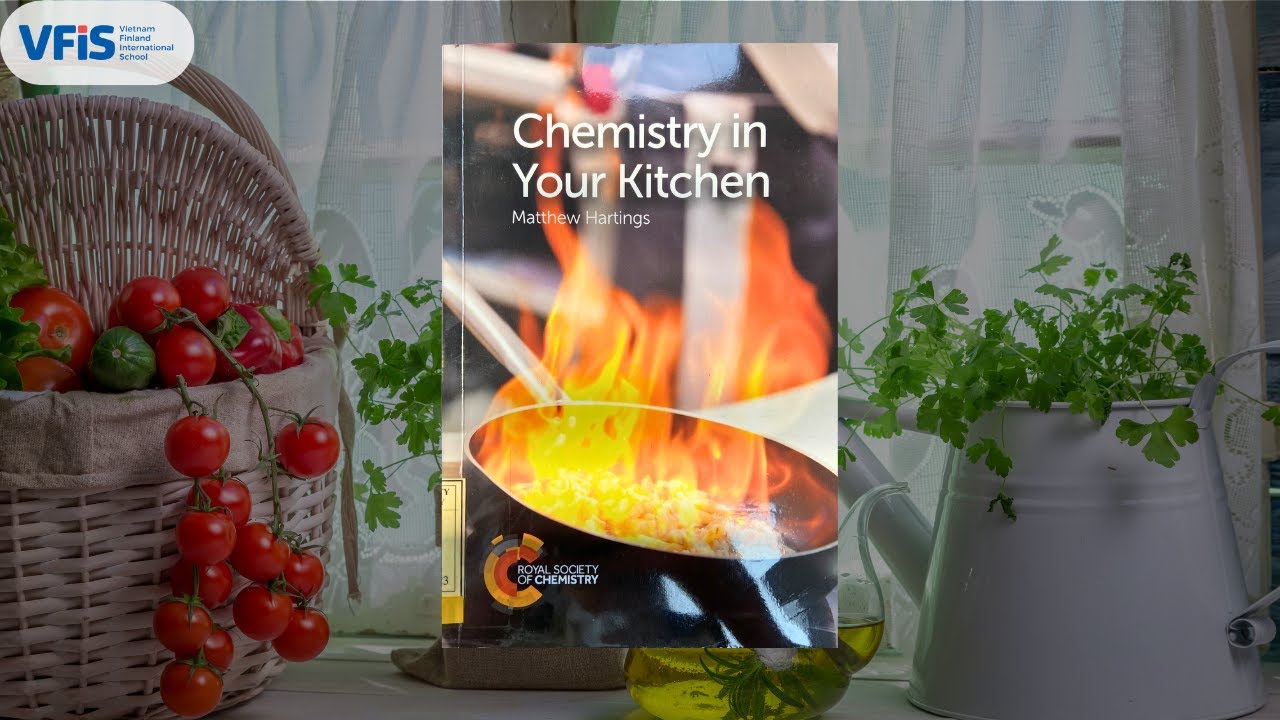 CHEMISTRY IN YOUR KITCHEN / MATTHEW HARTINGS.