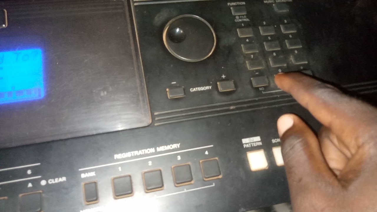 How to load styles in PSR EW 400 / E SERIES