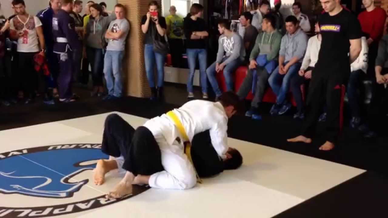 1 схватка. Калантаров Анвар.