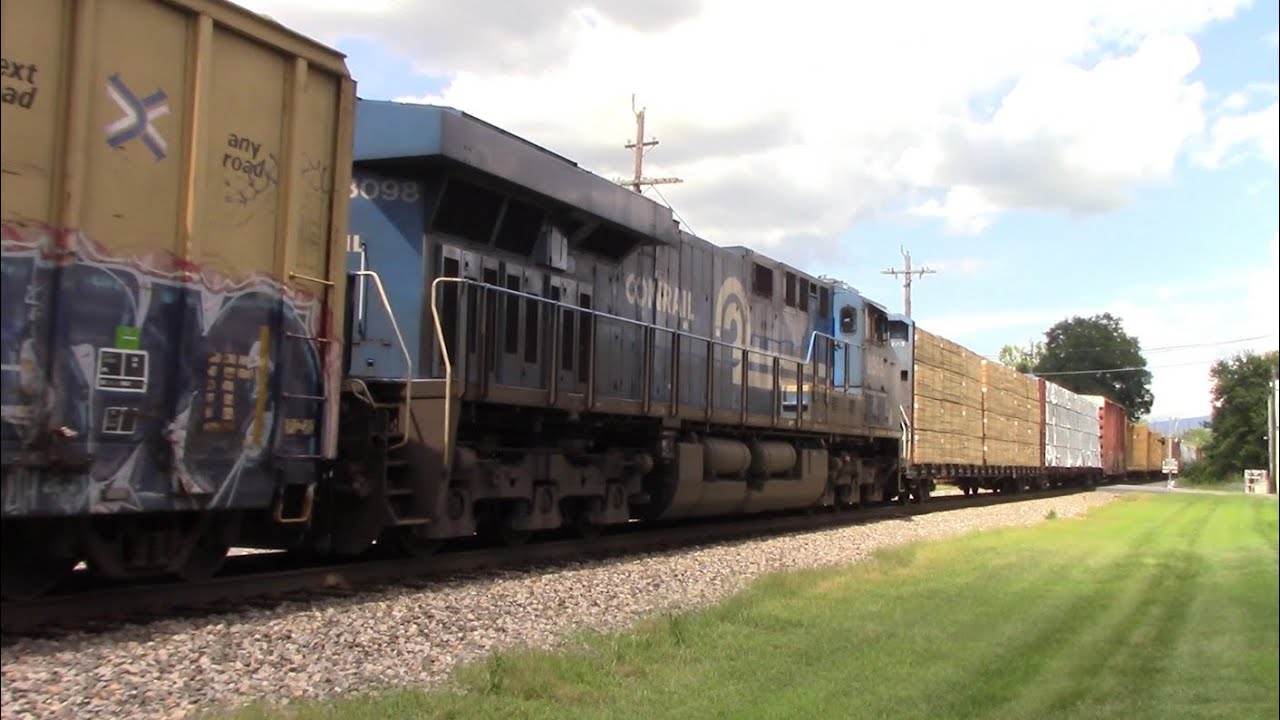 Train NS 11Z with The Conrail 8098 Heritage unit Bright blue trailing as A DPU down to Luray H-Line