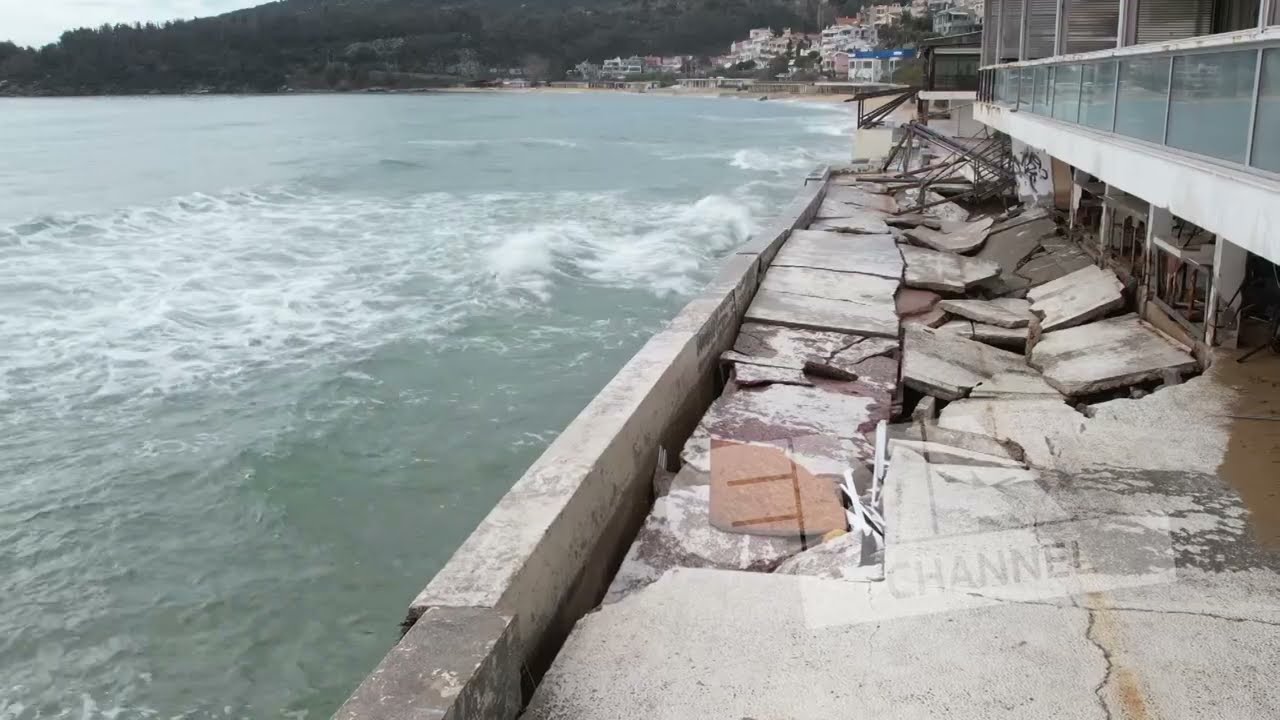 Σοβαρές οι καταστροφές στην Ακτή Καλαμίτσας από τους νοτιάδες- Εικόνες από drone