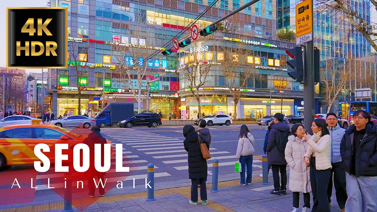 4K Seoul - Downtown Rush Hour Walk / Myeongdong Shopping Street | Korea | 4K HDR | 4K Walk