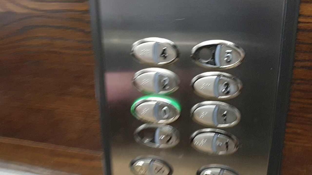 2008 Independent Lift @ Mercure St Paul's in Sheffield