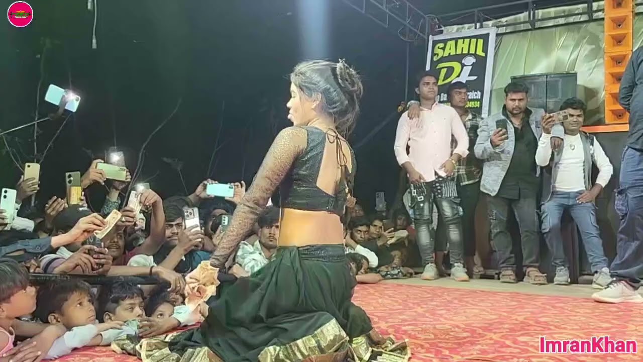 Maya dancer सैया जी चुम्मा मांगे लहंगा उठा के  bhojpuri actress dance dj song downloads Maya grup 