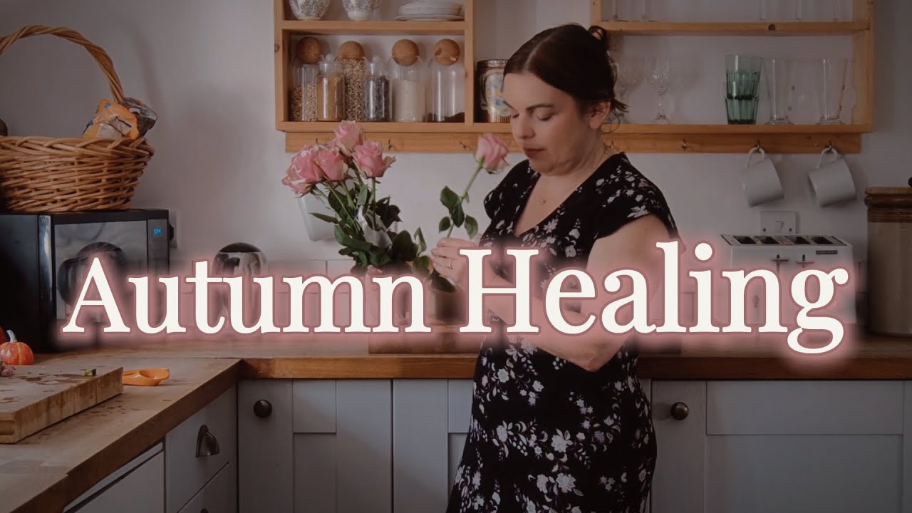 🕯️ Autumn Healing Rituals | Finding Calm & Beginning Again at Rose Moon Cottage