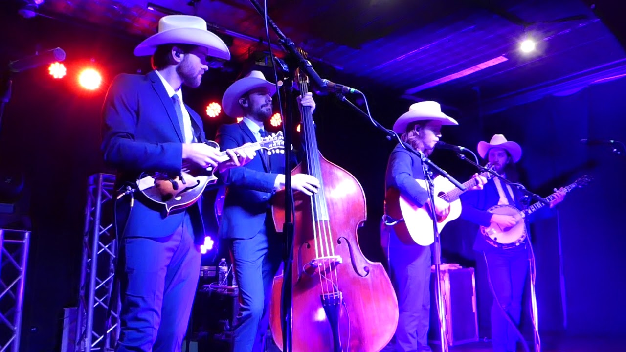 Billy Strings 12/2/18 Blue Moon Of Kentucky