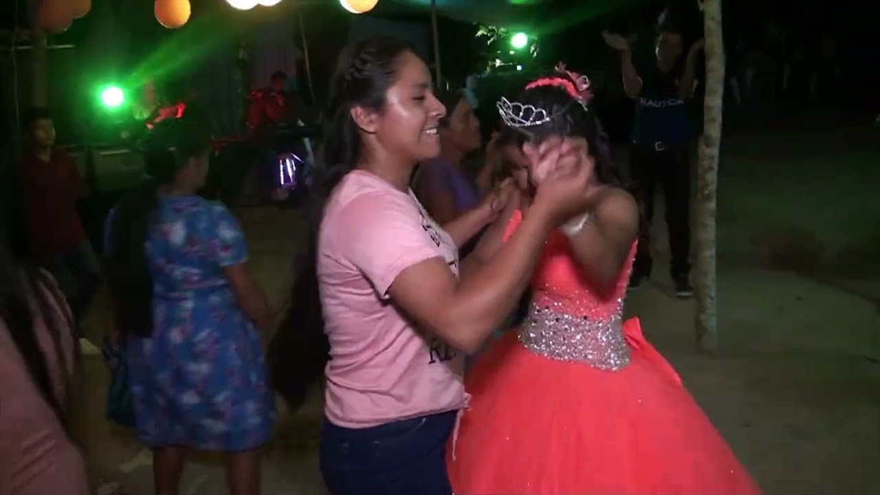 BAILE DE XV Años Mancornadero Tantoyuca ver  con nestor jr