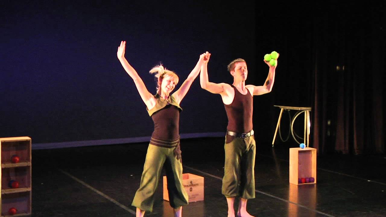 Bri & Brian Juggling: Partner Ball Duet Full Version
