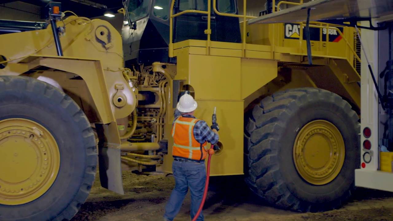 Cat® K Series Large Wheel Loader Operator Training - Daily Walkaround