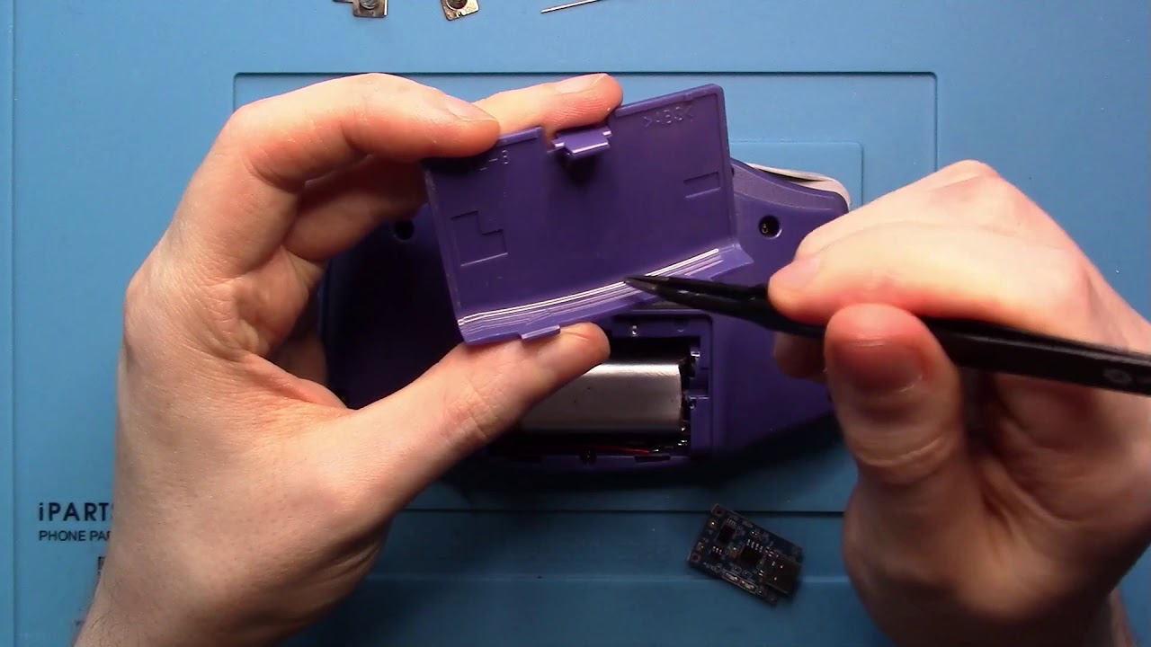 Makho's GBA rechargeable battery mod