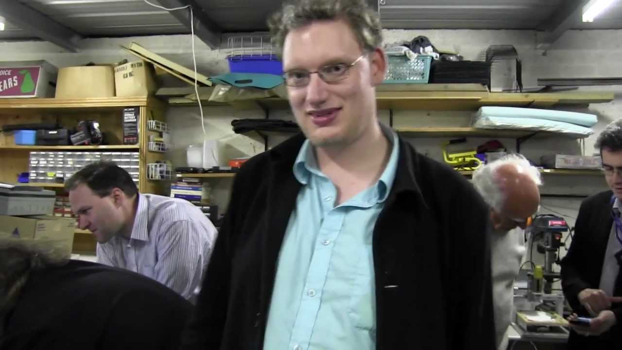 Melbourne Hacker Space Visit - EEVblog #203