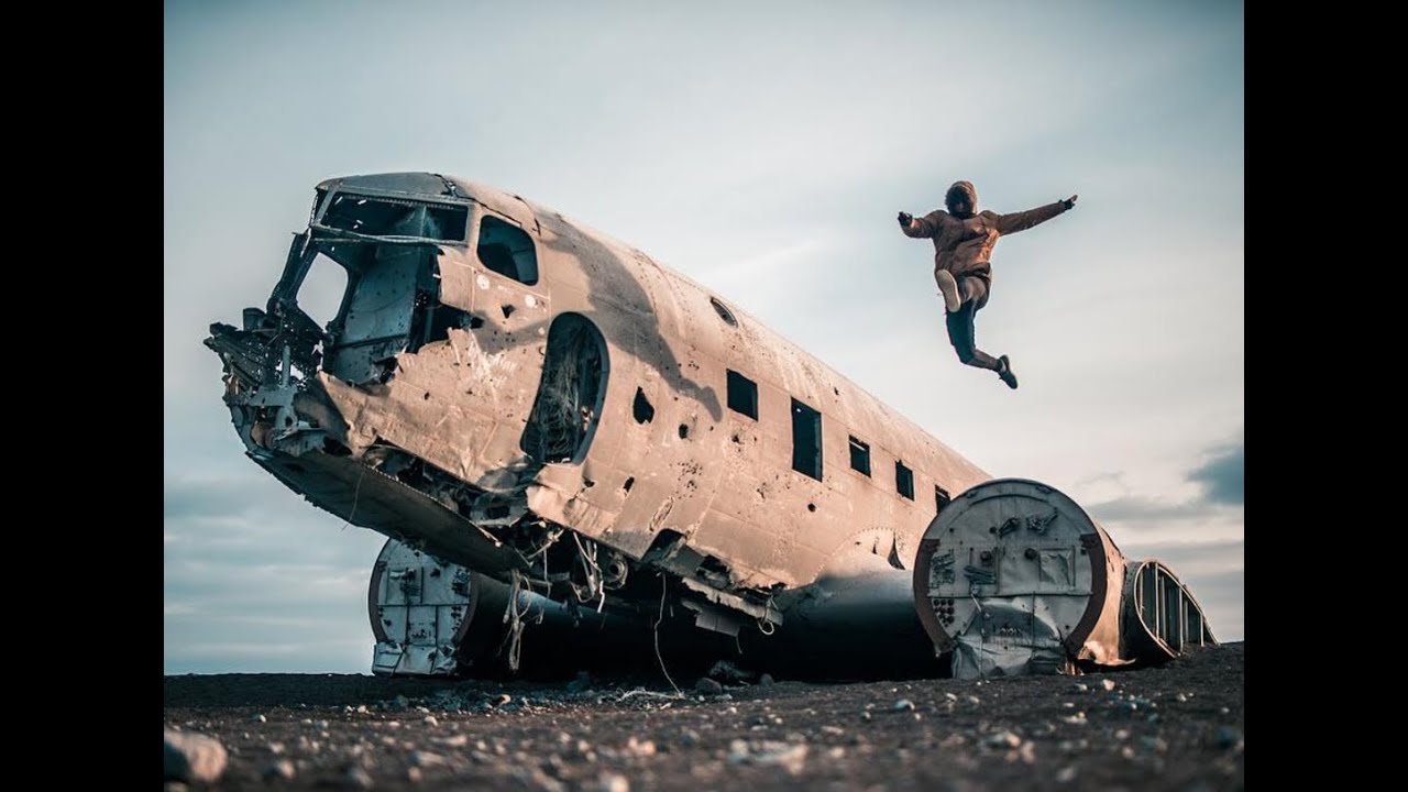 Exploring Iceland - Storror