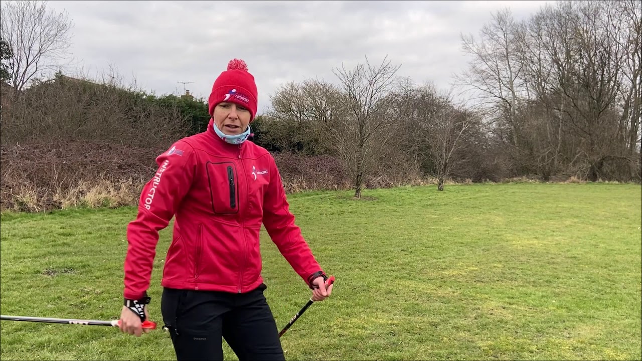 What is the difference between Nordic Walking and walking with trekking poles?