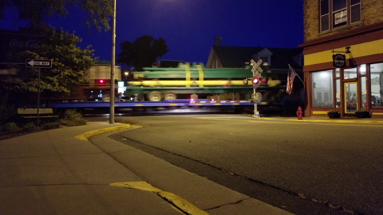 [4K] James E Strates Carnival Train