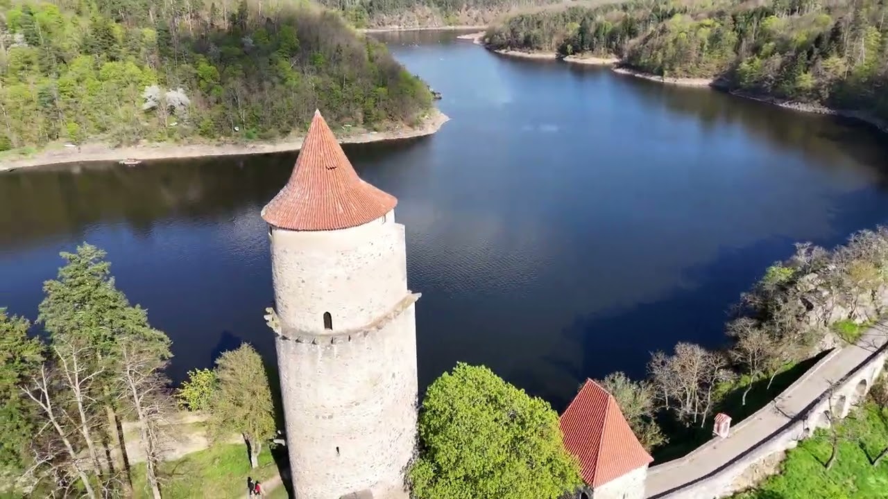 Orlík hrad ZVÍKOV pronájem lodi NAUTIG #NAUTIG #kaprařina #fishing