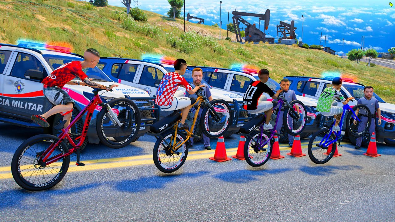 CAI NA BLITZ DE BIKE ROUBADA COM MEUS AMIGOS no GTA 5 O FILME