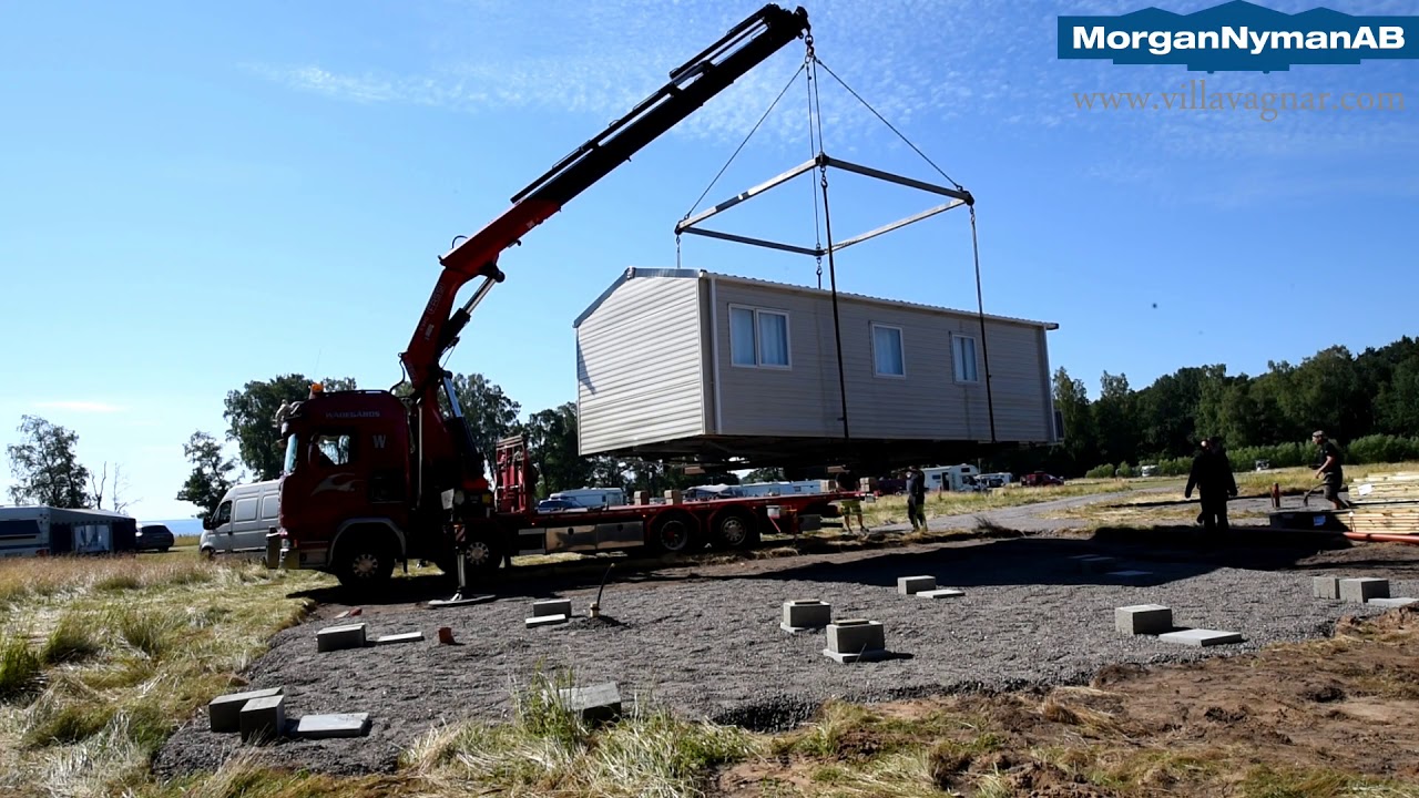 Breviks Camping leverans av 1:a villavagnen