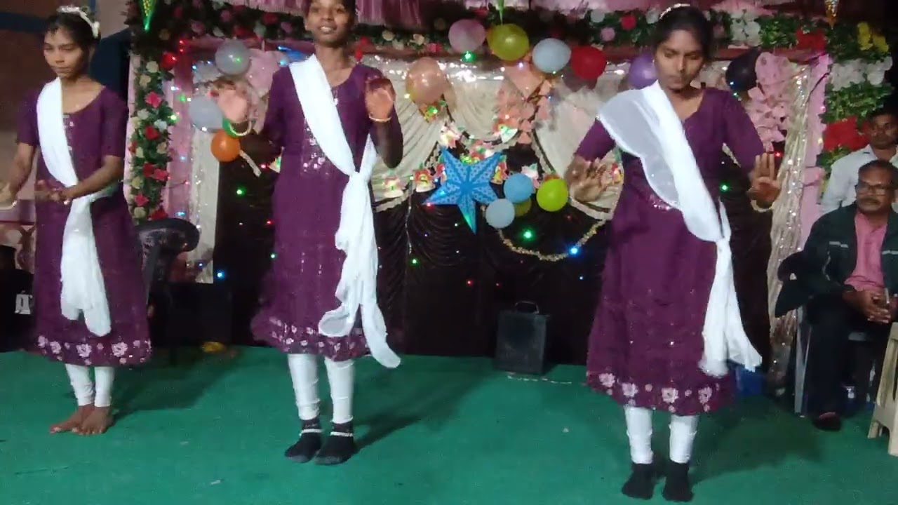 बोर्ड गाव क्रिसमस डांस 25/12/2025
