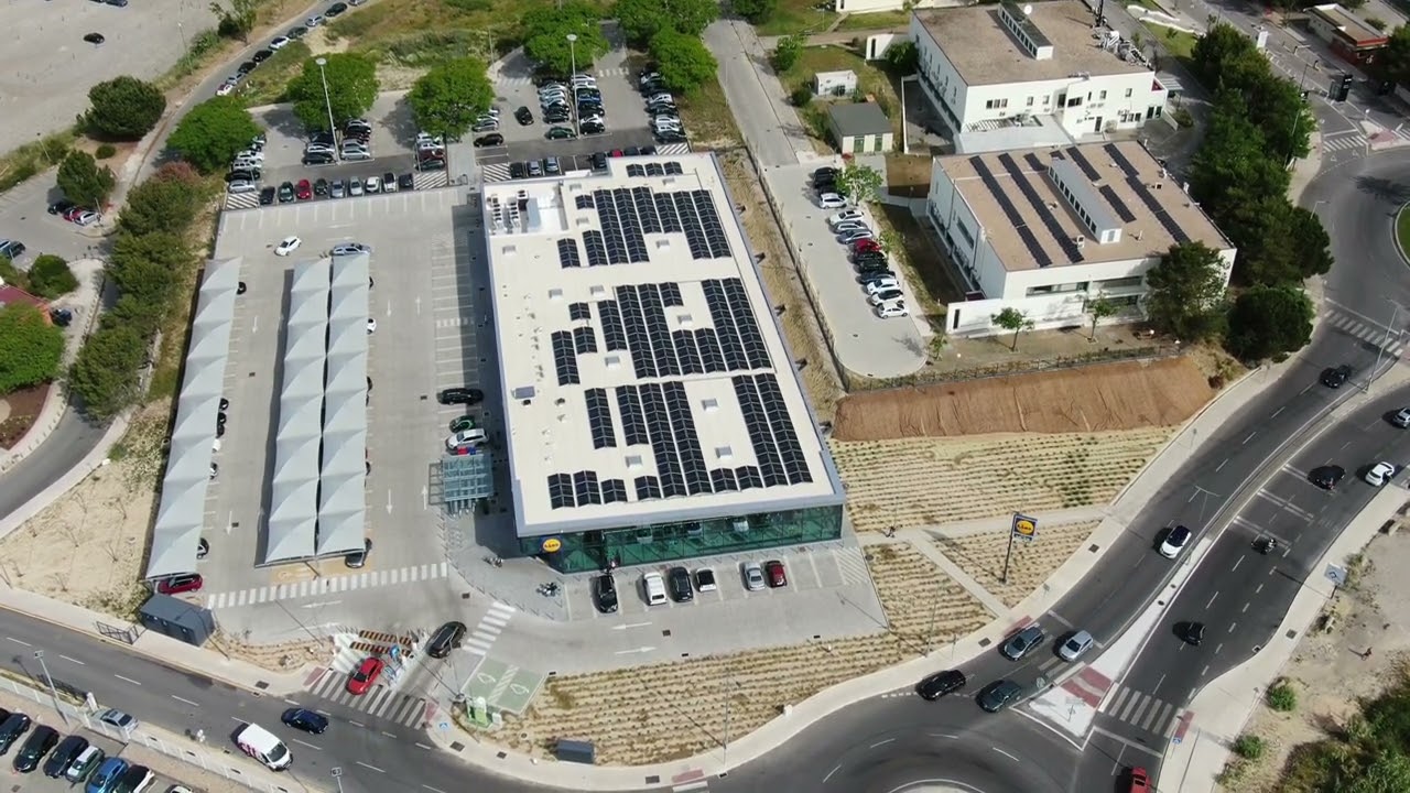 Mavic Zoom na Margem Sul do Tejo. Monte da Caparica. Universidade FCT. 4k
