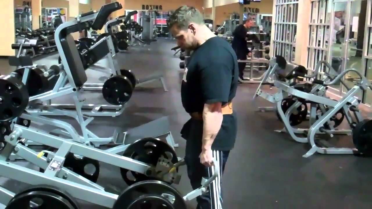 Vinny Galanti BACK Day at  TETERBORO, NJ Golds Gym