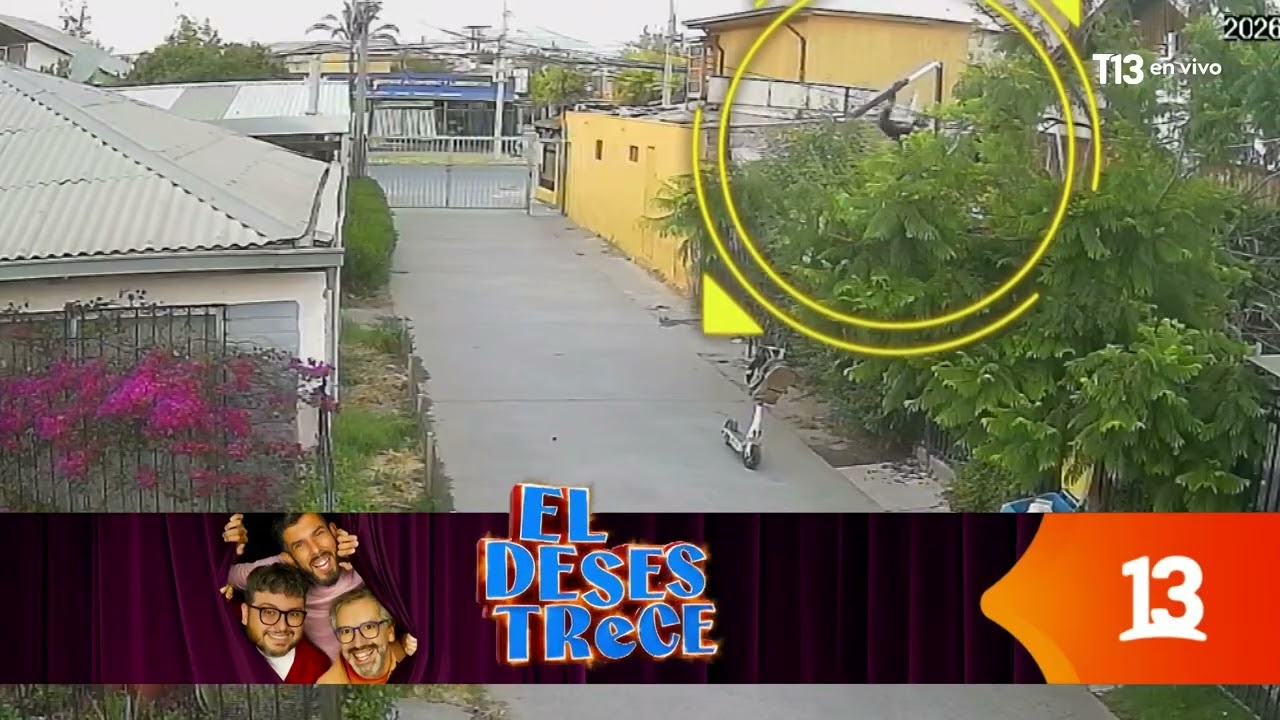 Roban luminaria solar en scooter eléctrico