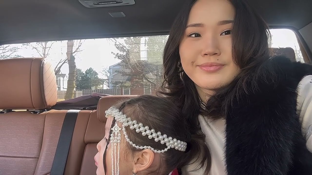 Хэдэн ч айл хэсчихэв кк /The Mongolian Twins