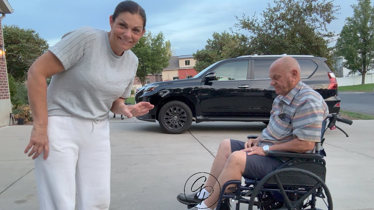 Amazon Health / Premium Self-Propelled Wheelchair / Better than others I have seen